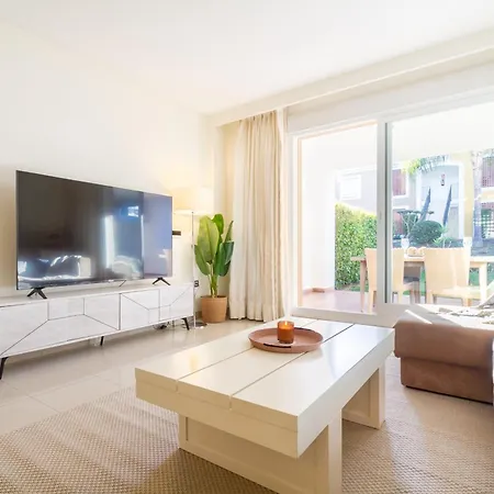 Marbella Banus - Cortijo Del Mar Bright And Modern
