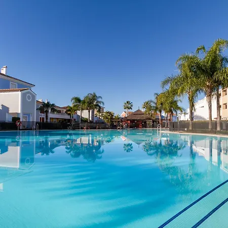 Marbella Banus - Cortijo Del Mar Bright And Modern Apartment