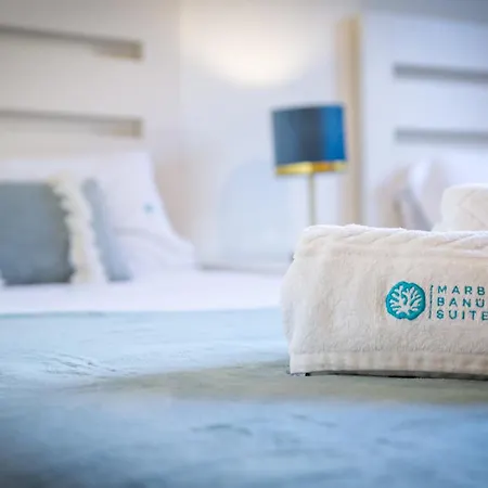 Marbella Banus - Cortijo Del Mar Bright And Modern *
