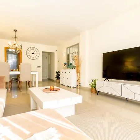 Marbella Banus - Cortijo Del Mar Bright And Modern Apartment Estepona