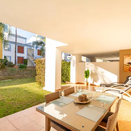Marbella Banus - Cortijo Del Mar Bright And Modern *